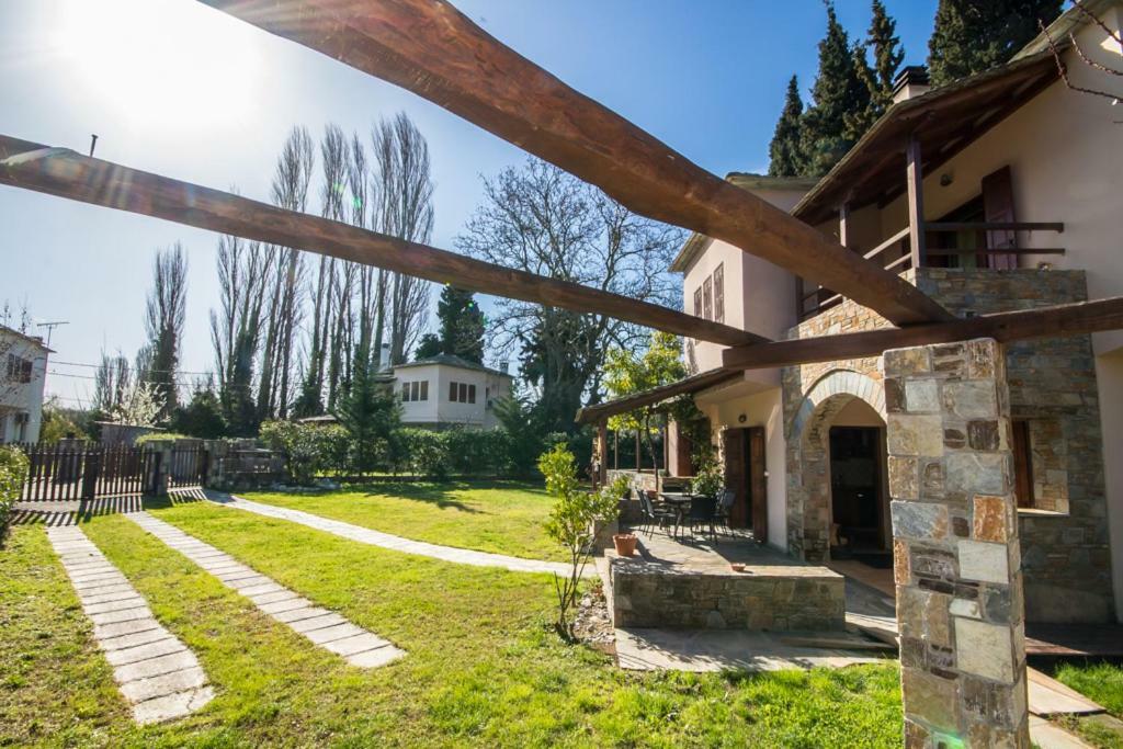 Luxury Villa Helios Koropi Exterior foto